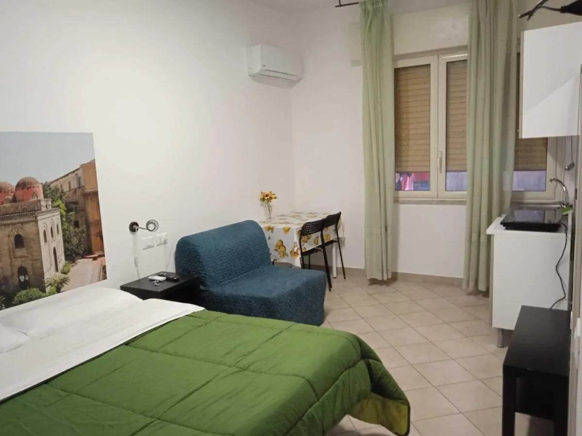 Into Palermo B&B Bed & Breakfast